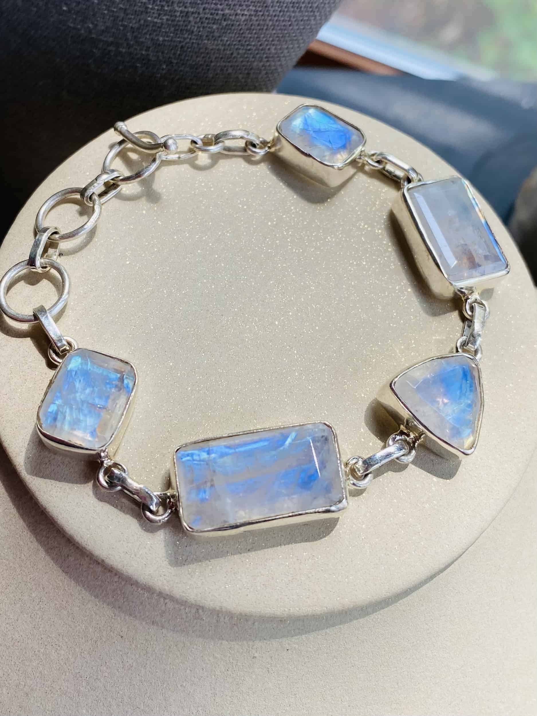 This Moonstone Link chain bracelet for mens women by Earth Karma is made with love by EARTH KARMA! Shop more unique gift ideas today with Spots Initiatives, the best way to support creators.