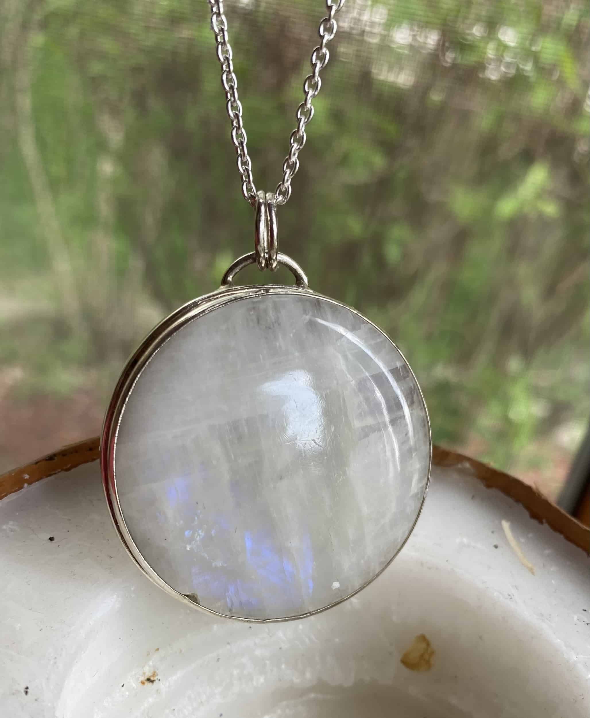 This Super Moon - Round Moonstone Moon necklace sterling silver by Earth Karma is made with love by EARTH KARMA! Shop more unique gift ideas today with Spots Initiatives, the best way to support creators.