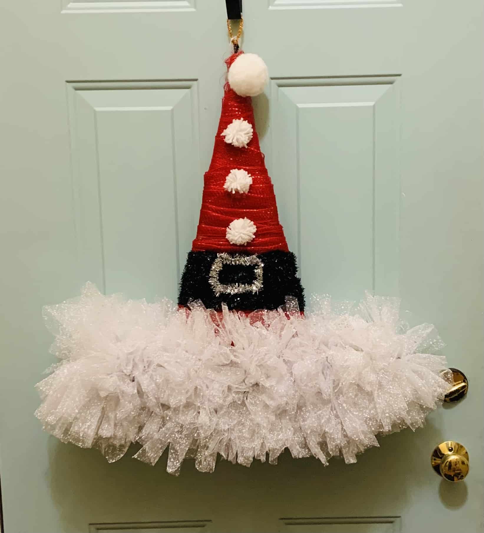 This Santa’s Belt Wreath is made with love by Willow Chic Designs! Shop more unique gift ideas today with Spots Initiatives, the best way to support creators.