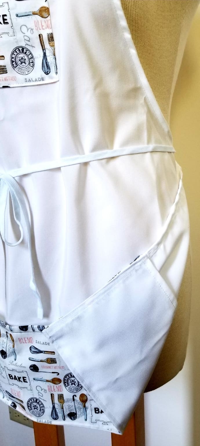 This White Baker or Chef Apron with Pockets is made with love by The Creative Soul Sisters! Shop more unique gift ideas today with Spots Initiatives, the best way to support creators.