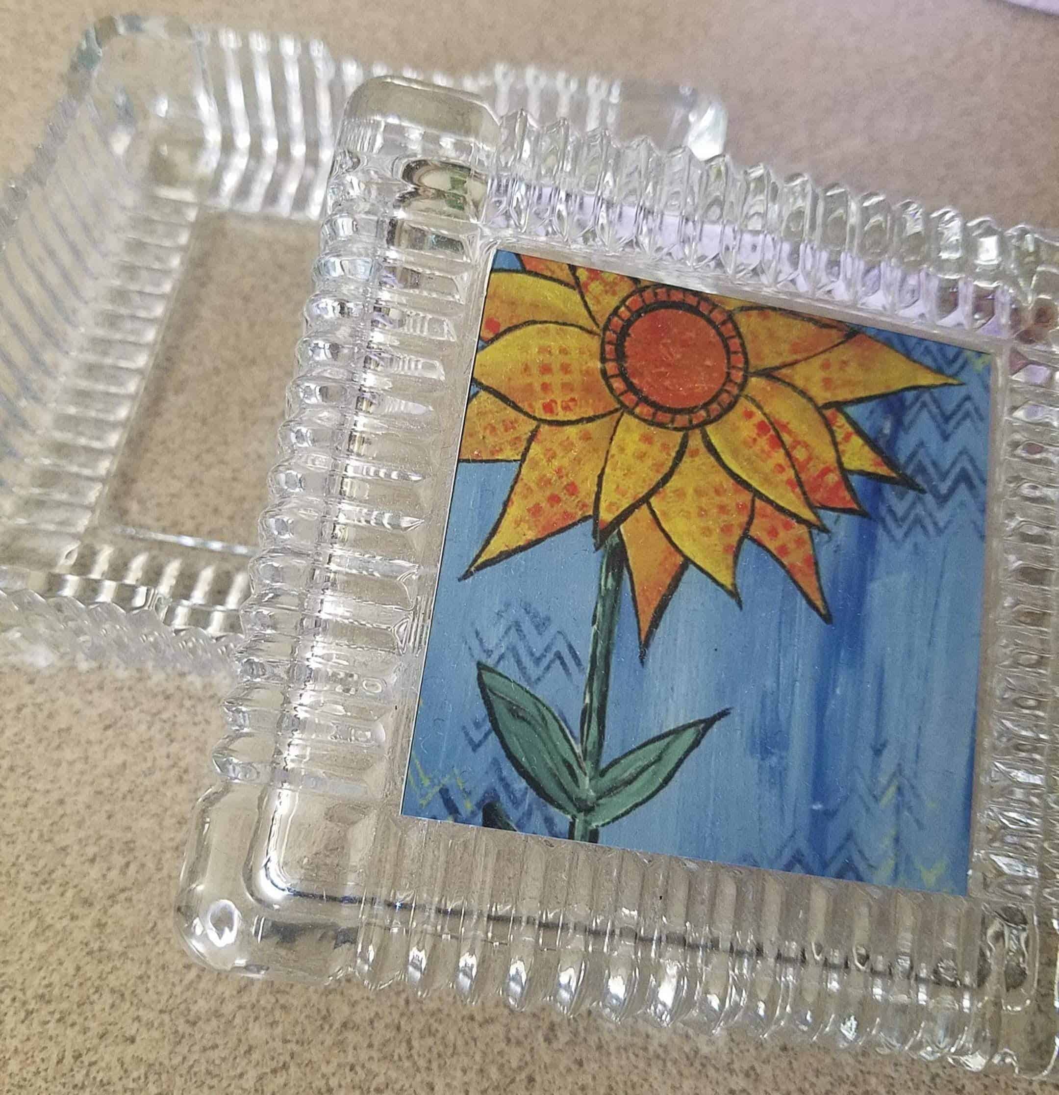 This Sunnyside Up - Glass Trinket Box is made with love by Studio Patty D! Shop more unique gift ideas today with Spots Initiatives, the best way to support creators.