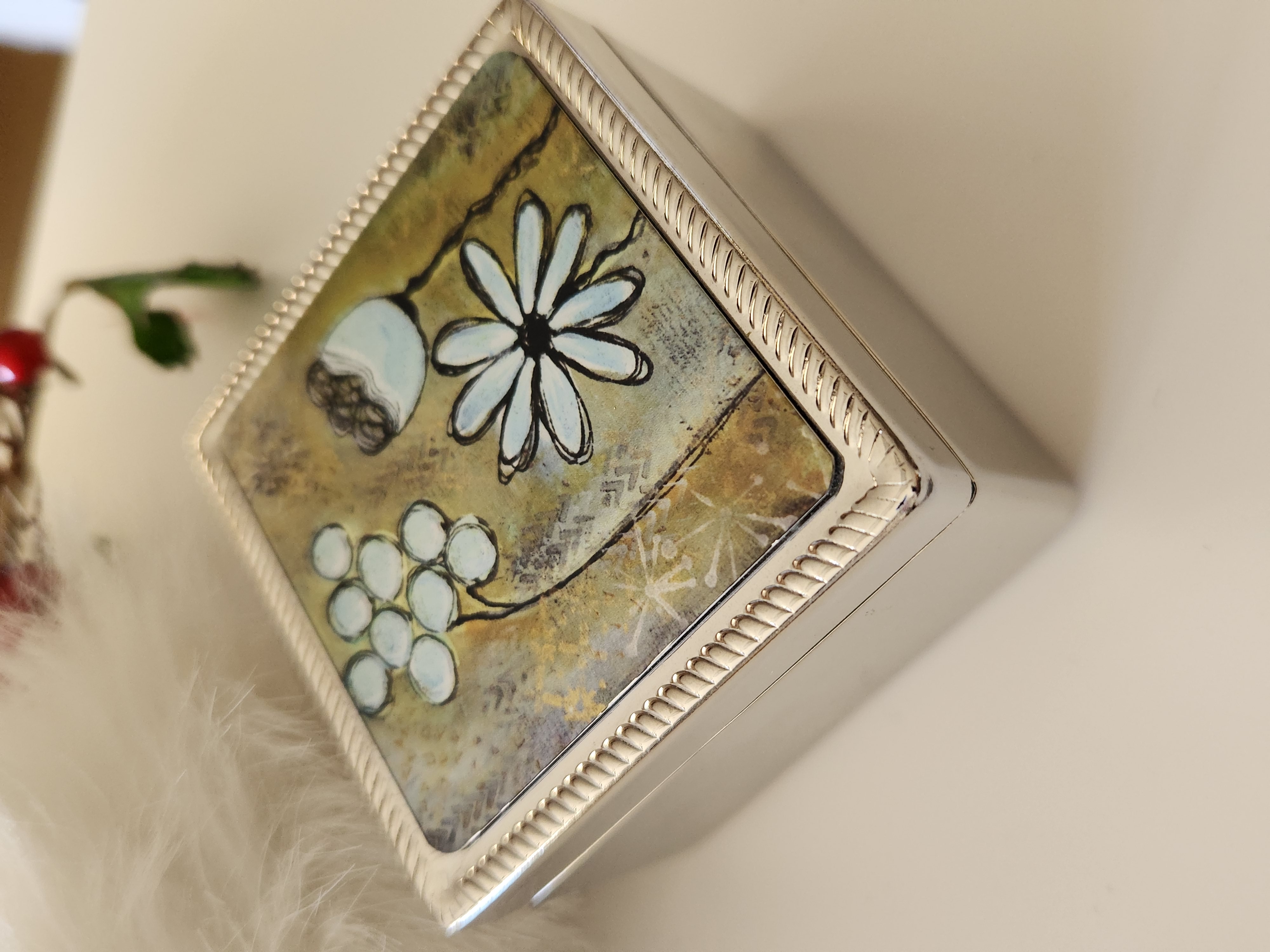 This Pods - Silver Trinket Box is made with love by Studio Patty D! Shop more unique gift ideas today with Spots Initiatives, the best way to support creators.