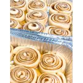 This Caramel Apple Cinnamon Rolls for September is made with love by Forget Me Not Cookies! Shop more unique gift ideas today with Spots Initiatives, the best way to support creators.