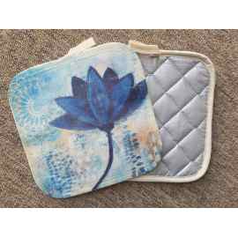 This Pot Holder - Blue Lotus is made with love by Studio Patty D! Shop more unique gift ideas today with Spots Initiatives, the best way to support creators.