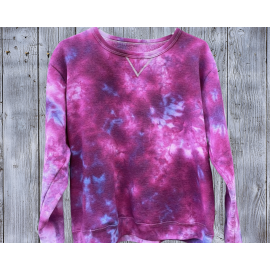 This Women’s Large Ice Dyed Sweatshirt is made with love by Rainbow Sunshine Dye by Sol! Shop more unique gift ideas today with Spots Initiatives, the best way to support creators.